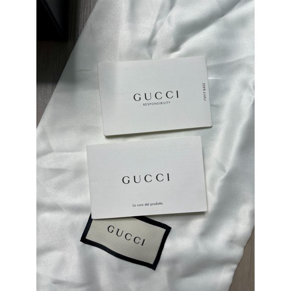 Gucci Logo Print Pool Slides 5.5 - Picture 9 of 13